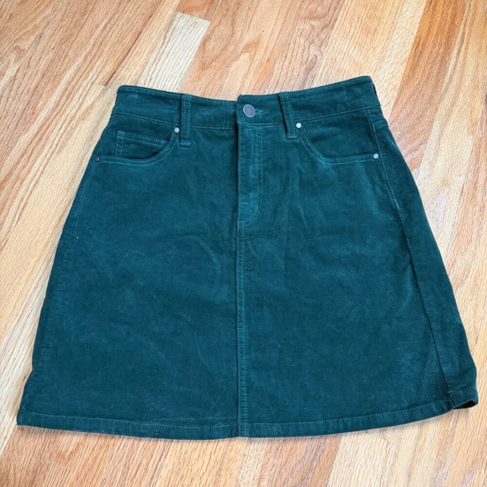Market & Spruce Green Corduroy Skirt – Size 4 Petite